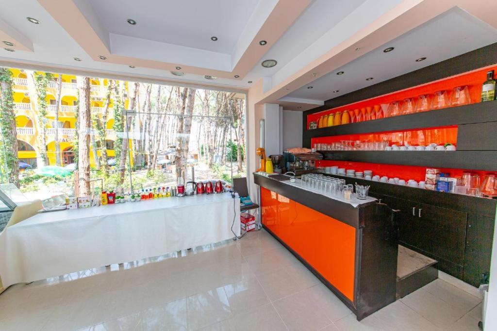 Intea Hotel Golem  Εξωτερικό φωτογραφία